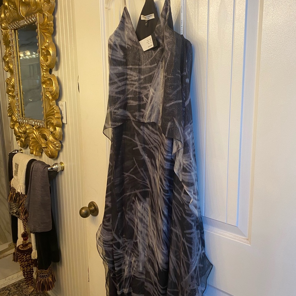 Halston Heritage dress new with tags size small - Picture 3 of 3